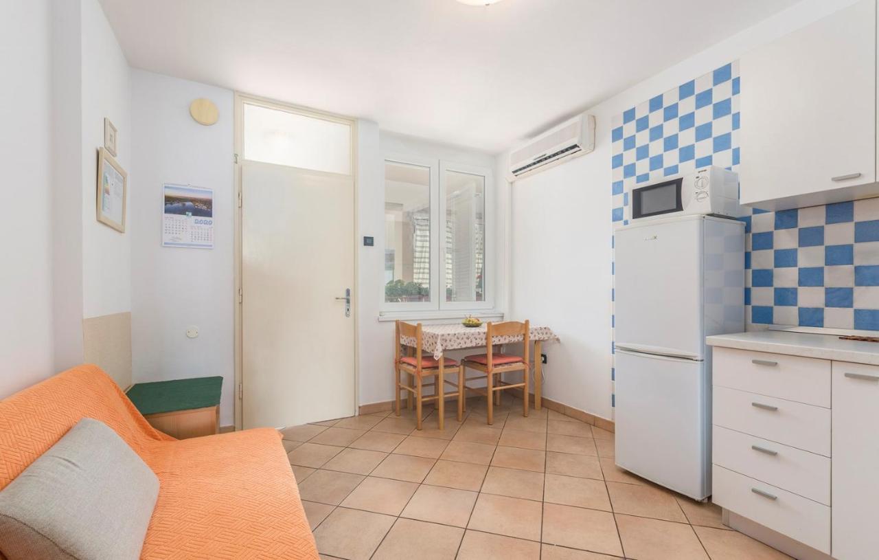 Peskera Apartments Tomicic 포레치 외부 사진