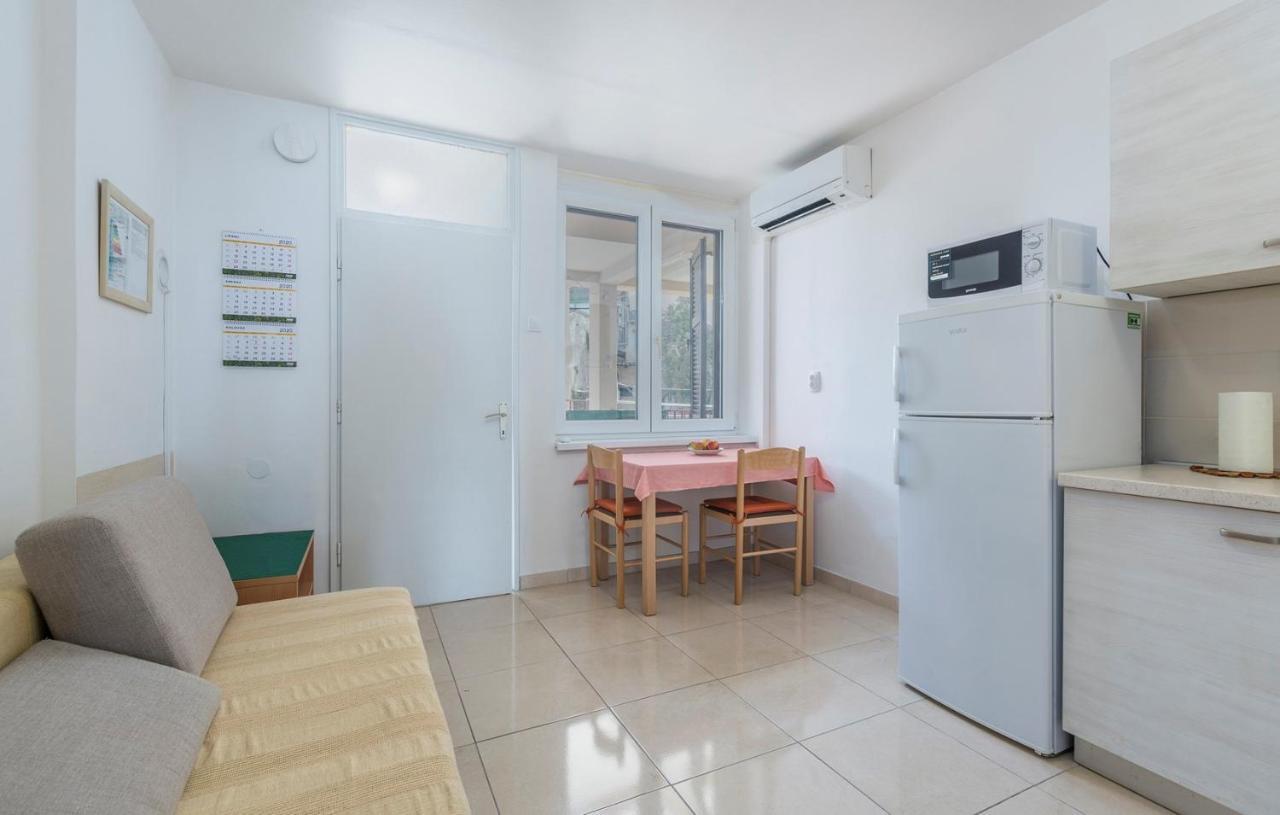Peskera Apartments Tomicic 포레치 객실 사진