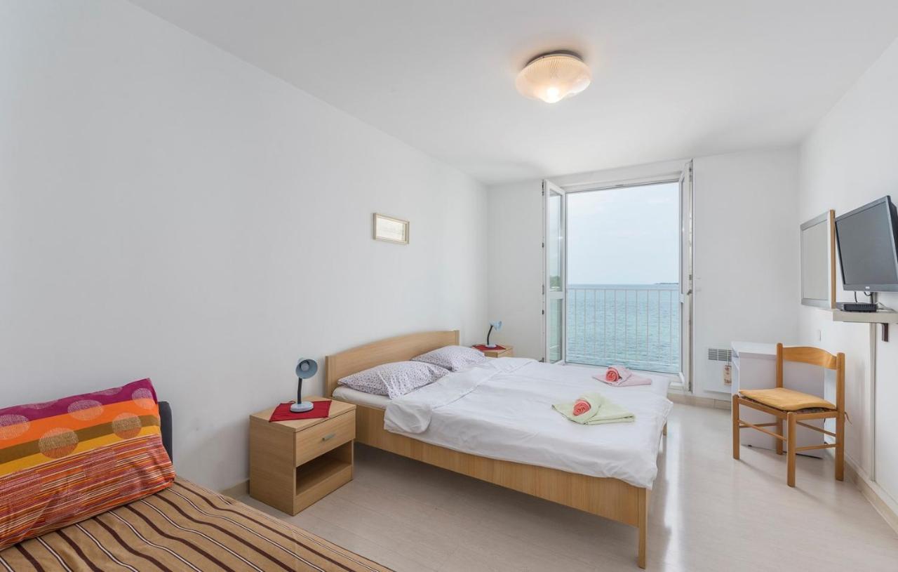 Peskera Apartments Tomicic 포레치 외부 사진